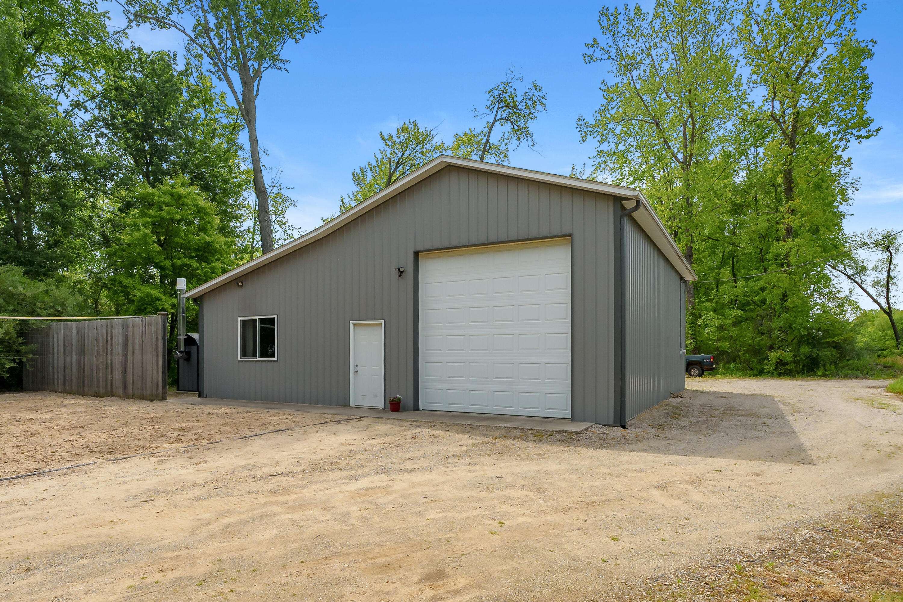 Paw Paw, MI 49079,39033 30th Street