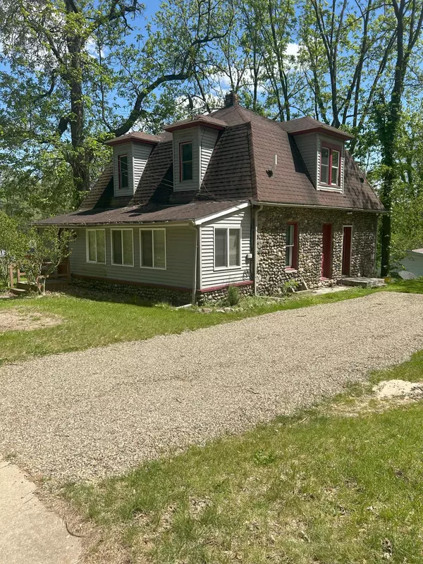 Battle Creek, MI 49015,94 E Burnham Street