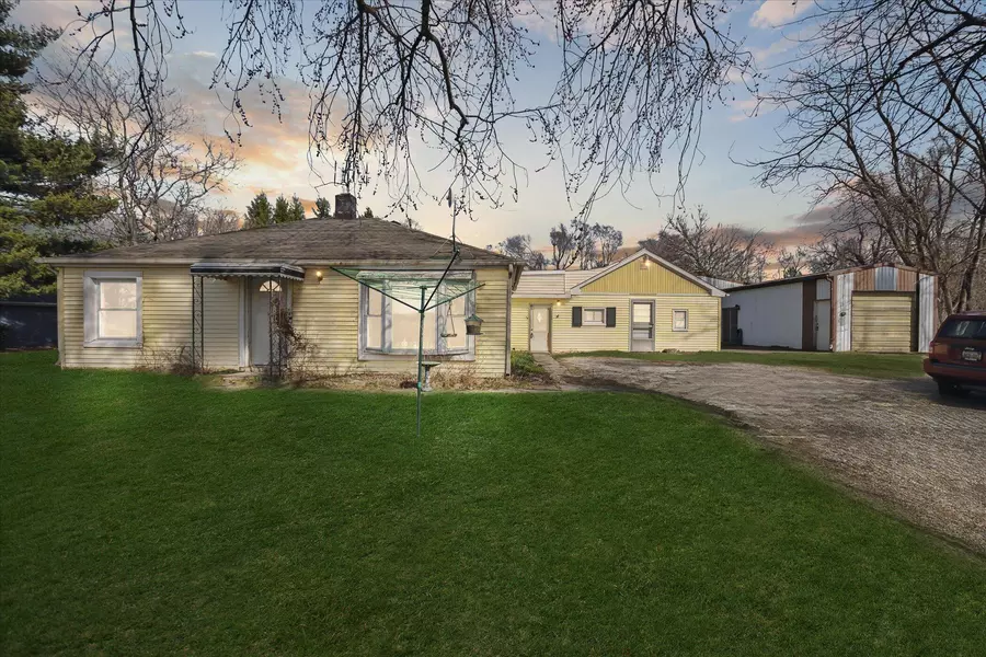 4731 N Adrian Highway, Adrian, MI 49221