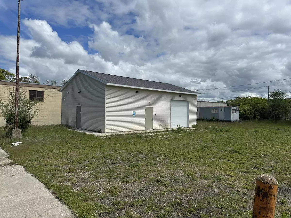 Muskegon, MI 49441,1984 Jefferson Street