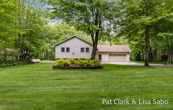 Montague, MI 49437,9133 Lamos Road