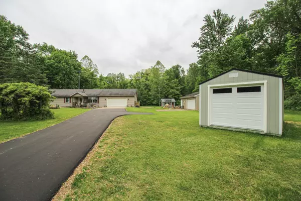 Mendon, MI 49072,21729 Pinhook Road