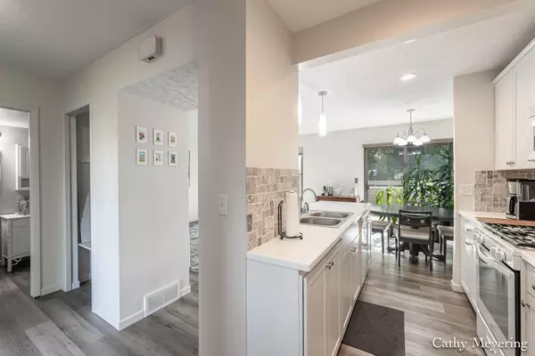 Grand Rapids, MI 49546,6387 Wainscot SE Drive #102