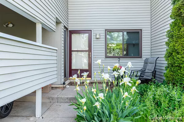 Grand Rapids, MI 49546,6387 Wainscot SE Drive #102