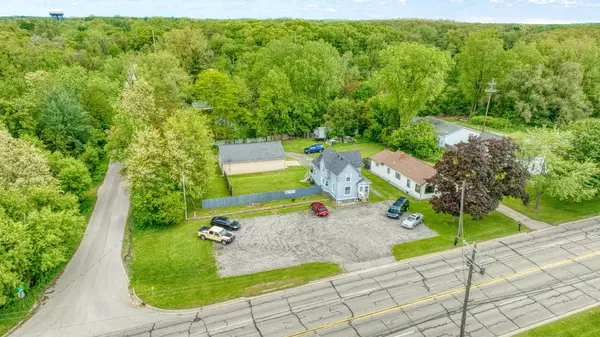 2716 Page Avenue, Jackson, MI 49203