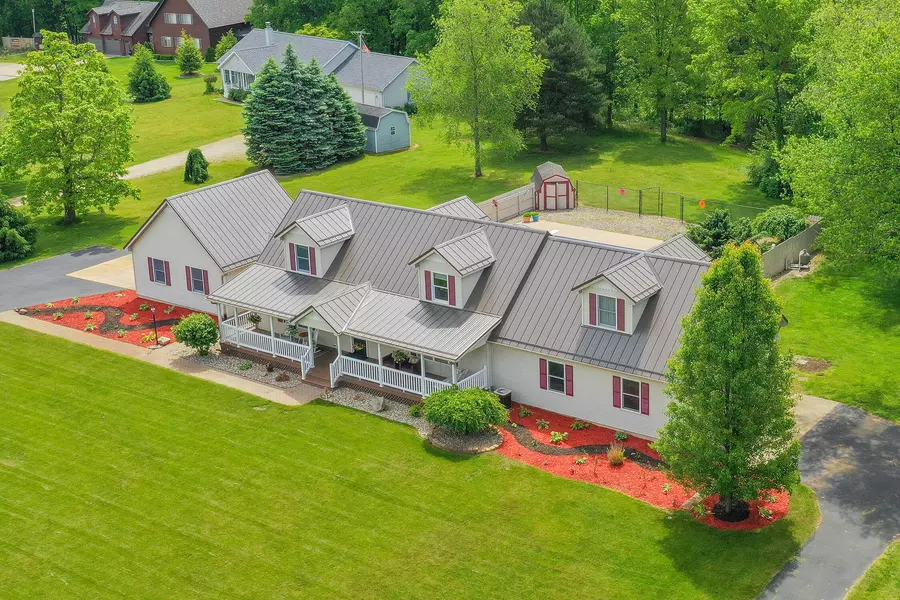 13881 Rivercrest Drive, White Pigeon, MI 49099