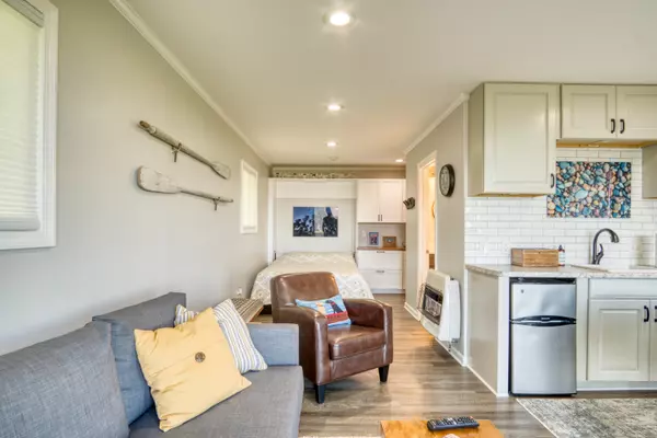 Houghton Lake, MI 48629,6132 W Houghton Lake Drive