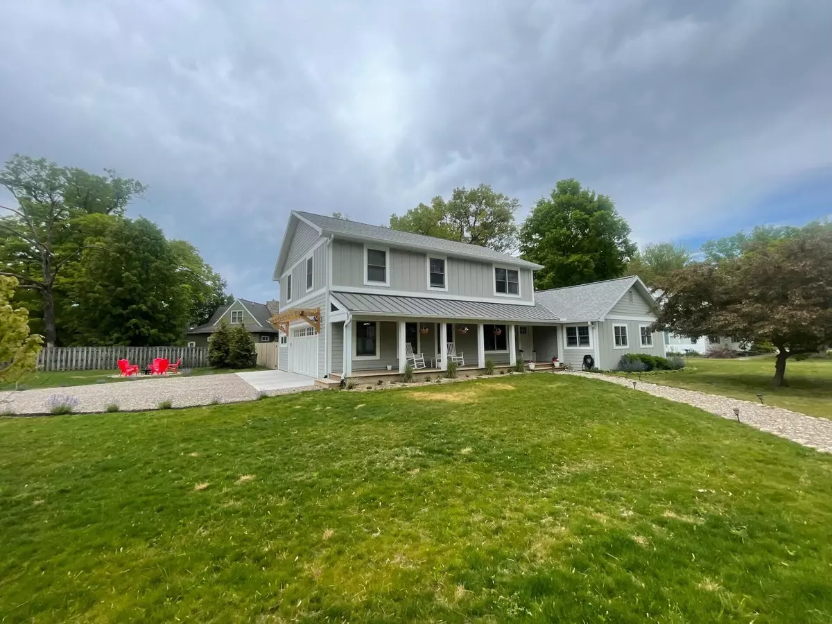 New Buffalo, MI 49117,116 W Clay Street