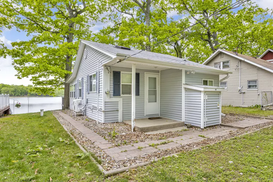 5008 Schrah Drive, Munith, MI 49259