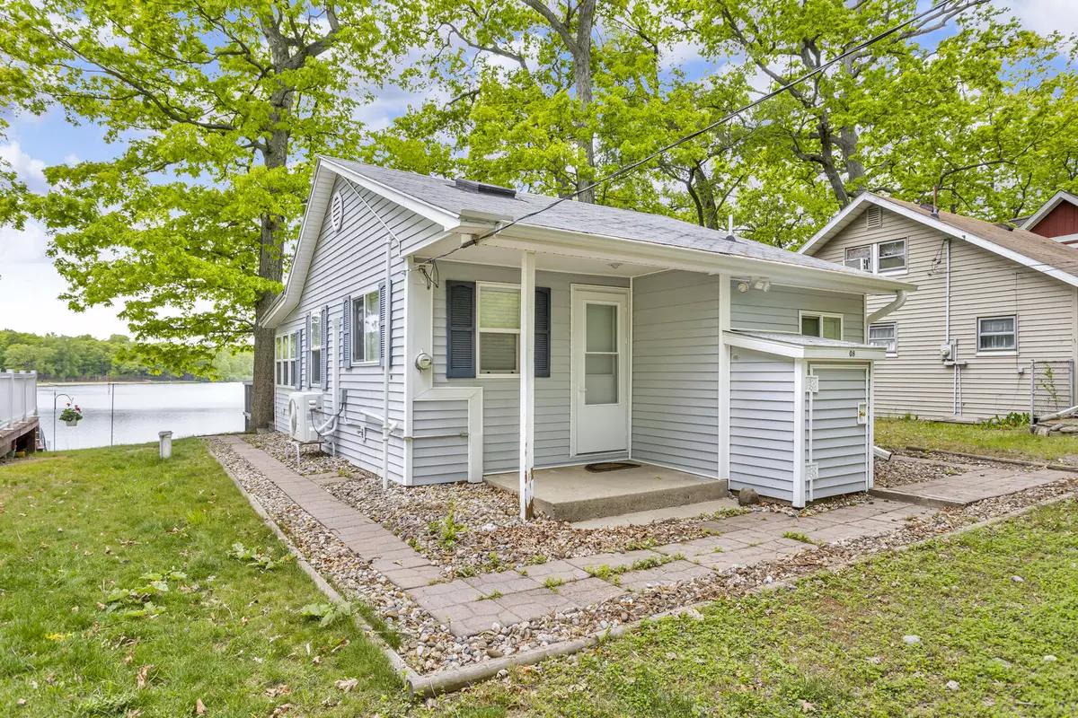 Munith, MI 49259,5008 Schrah Drive