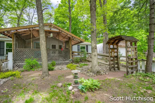 Newaygo, MI 49337,3951 Marshall Avenue