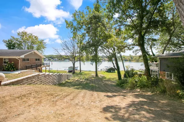Vandalia, MI 49095,17437 Lakeview Drive #100'