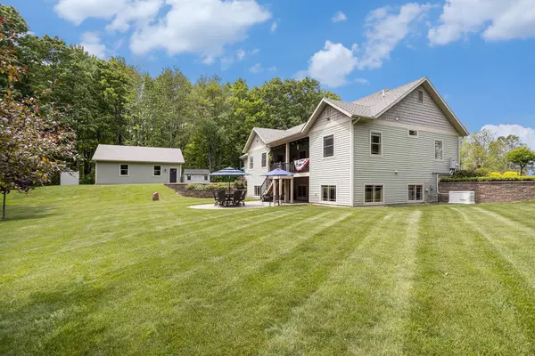 Paw Paw, MI 49079,33515 28th Avenue