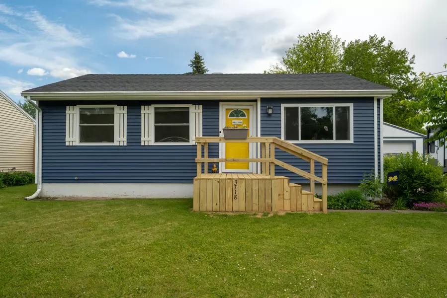 3718 Borgess Drive, Kalamazoo, MI 49048