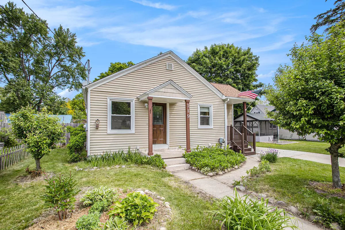 Hastings, MI 49058,319 W South Street