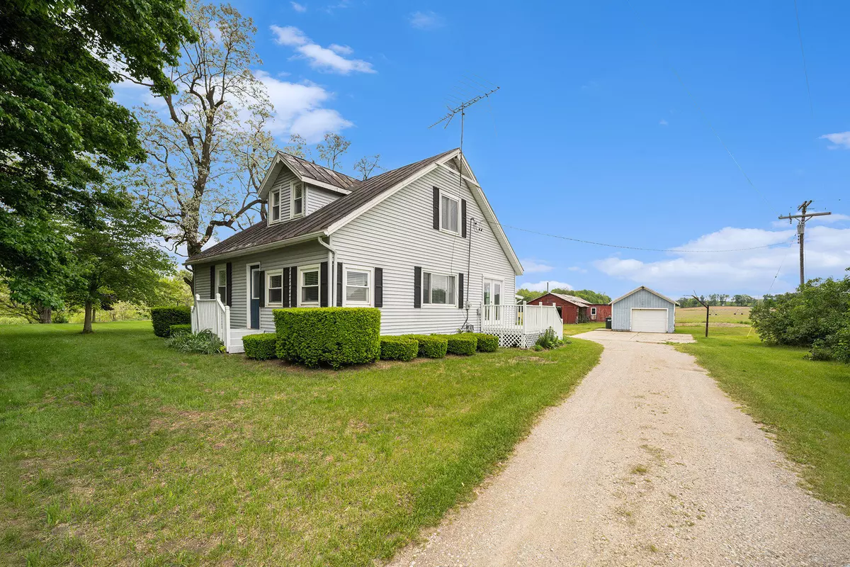 Hopkins, MI 49328,2143 135th Avenue
