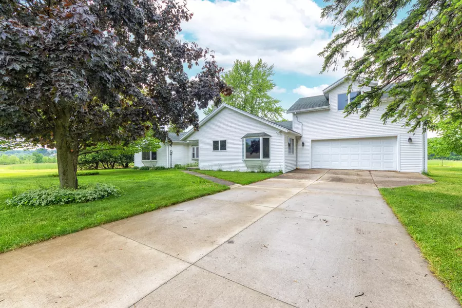 3983 Highland Avenue, Benton Harbor, MI 49022