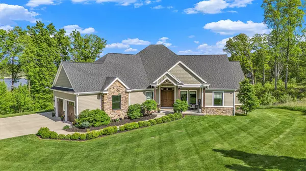 Greenville, MI 48838,9482 Wabasis Pointe NE Drive
