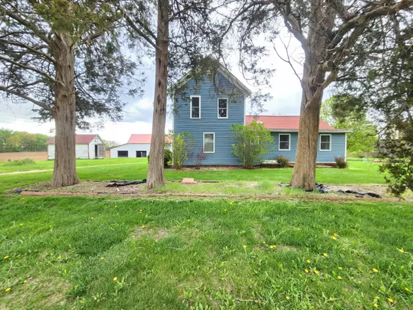 1232 Smoker Road, Bronson, MI 49028