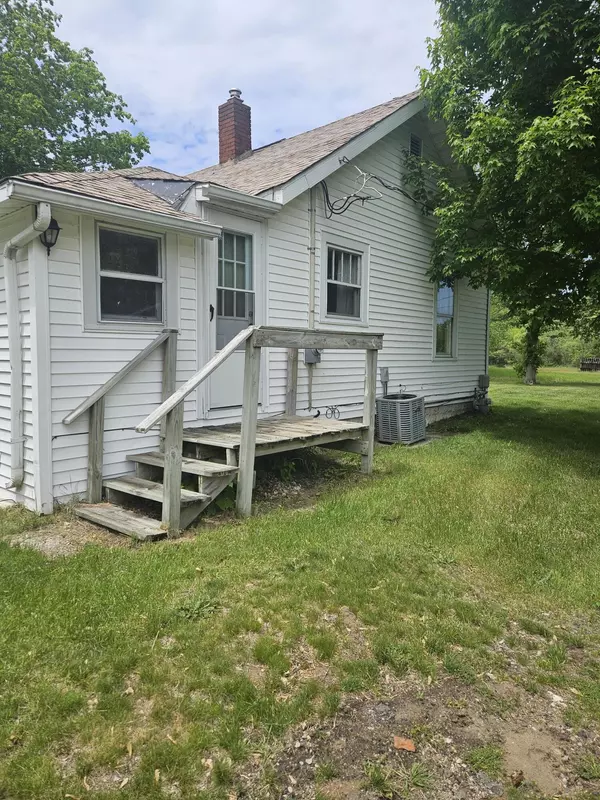 Benton Harbor, MI 49022,2759 Riverside Road