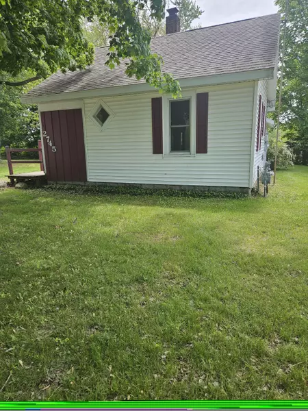 2745 Riverside Road, Benton Harbor, MI 49022