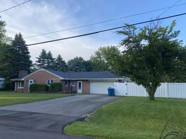 Plainwell, MI 49080,200 Cherrywood Drive