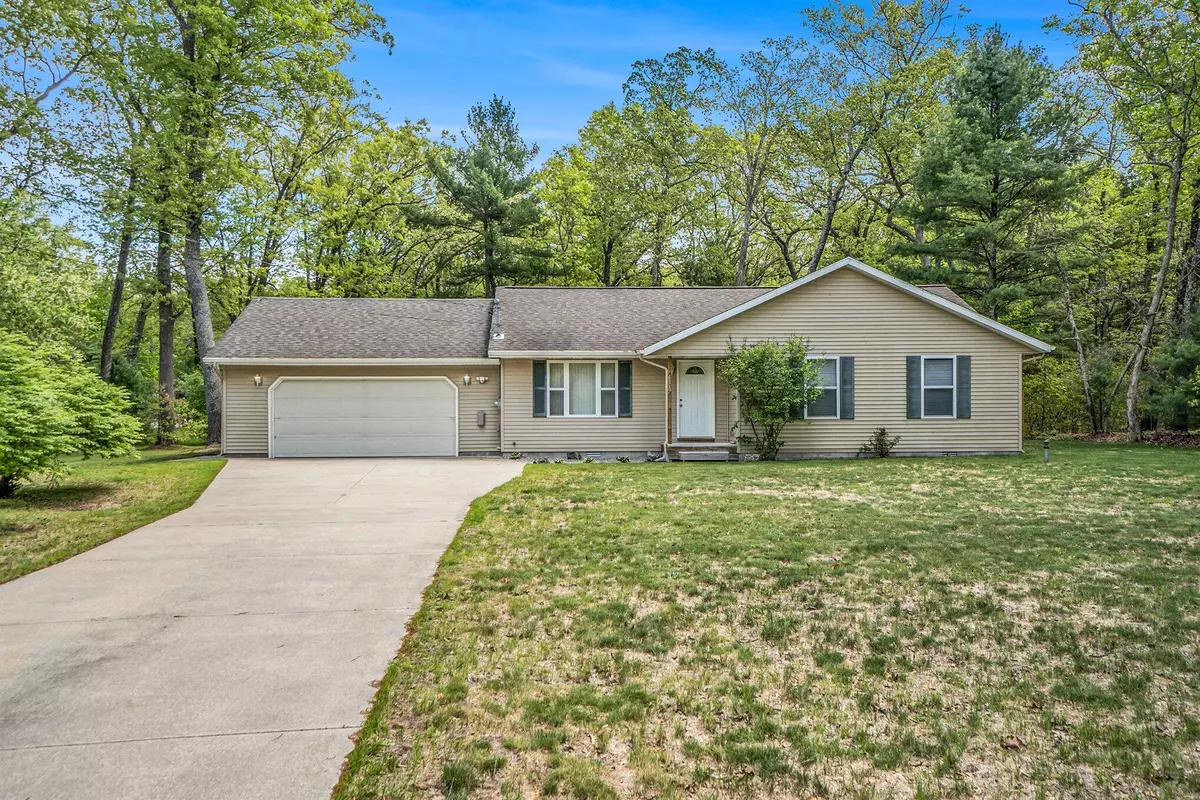 Twin Lake, MI 49457,6517 Wildrose