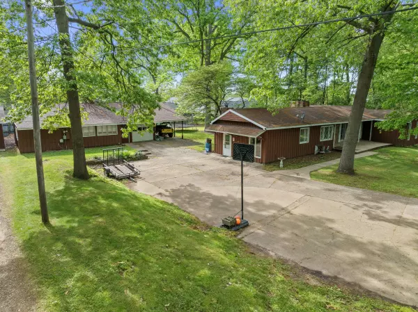 Niles, MI 49120,2240 S 13th Street