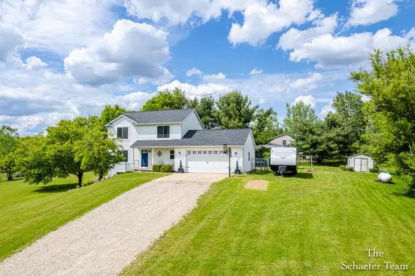 12299 Downes NE Street, Lowell, MI 49331