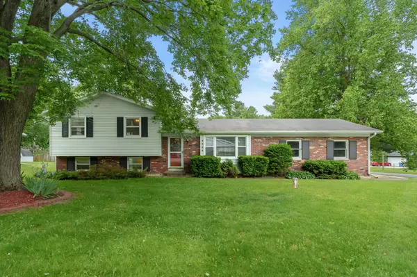 4564 Sparrow Avenue, Kalamazoo, MI 49004