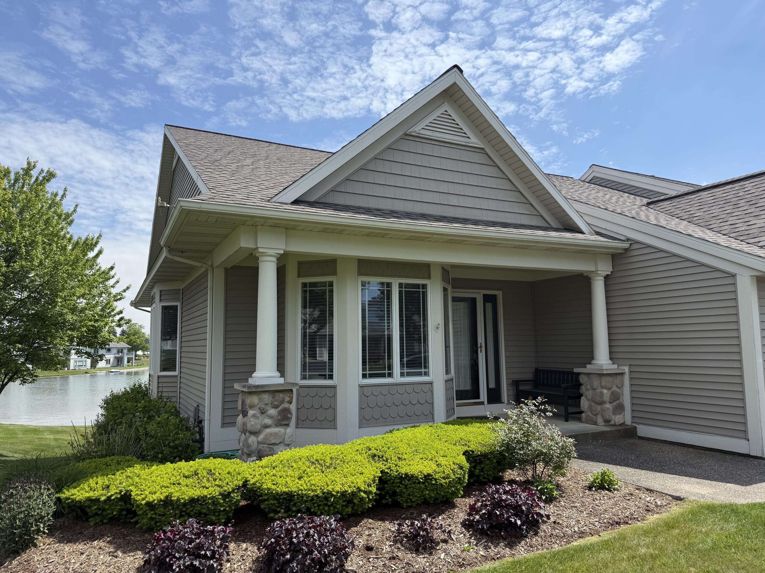 1687 High Pointe Drive #10, Zeeland, MI 49464