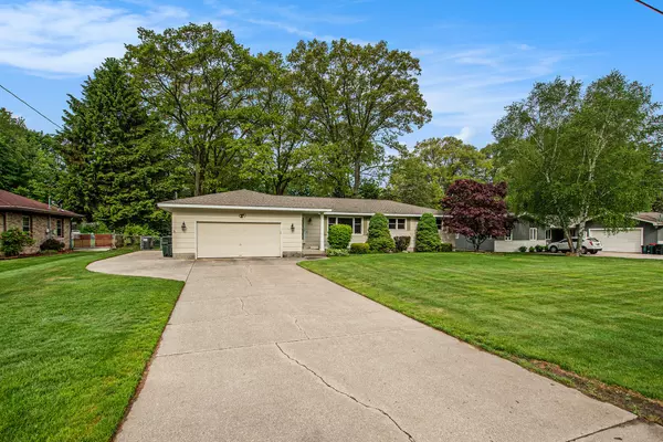 Norton Shores, MI 49441,4841 Laurel Street