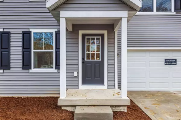 Holland, MI 49424,36 Manley Avenue