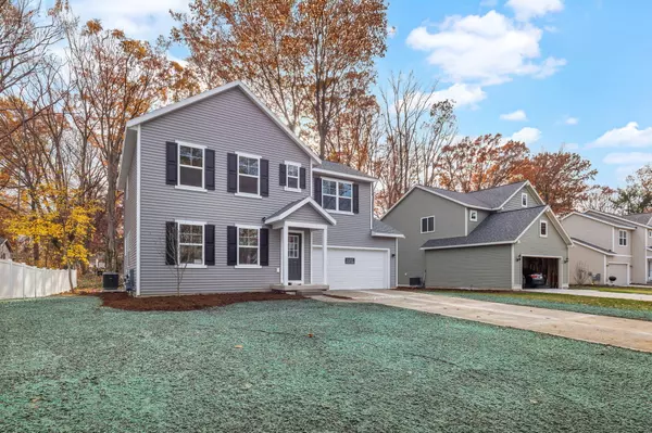 Holland, MI 49424,36 Manley Avenue