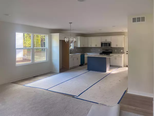 Holland, MI 49424,36 Manley Avenue