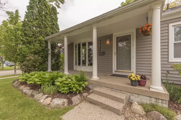 Ann Arbor, MI 48103,1122 Western Drive