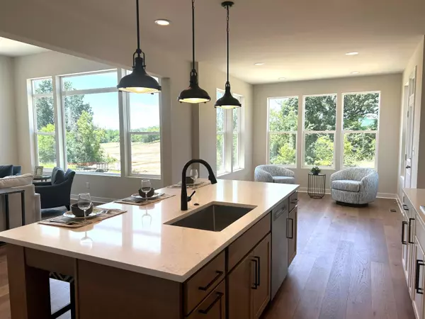 Saline, MI 48176,4846 W Burton Lane #22