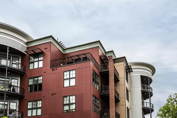 Ann Arbor, MI 48103,218 W Kingsley Street #507