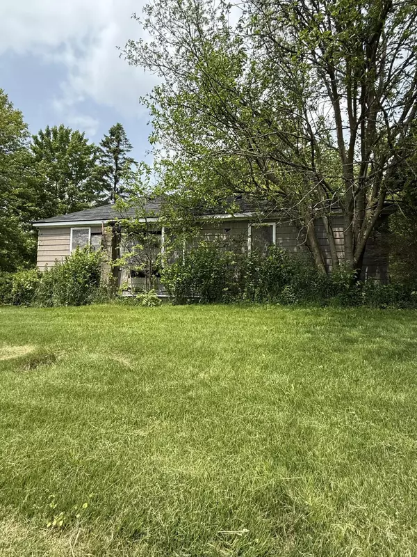South Lyon, MI 48178,11108 Silver Lake Road