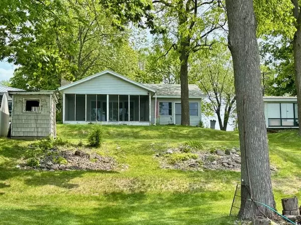 Quincy, MI 49082,106 Lukesport Drive