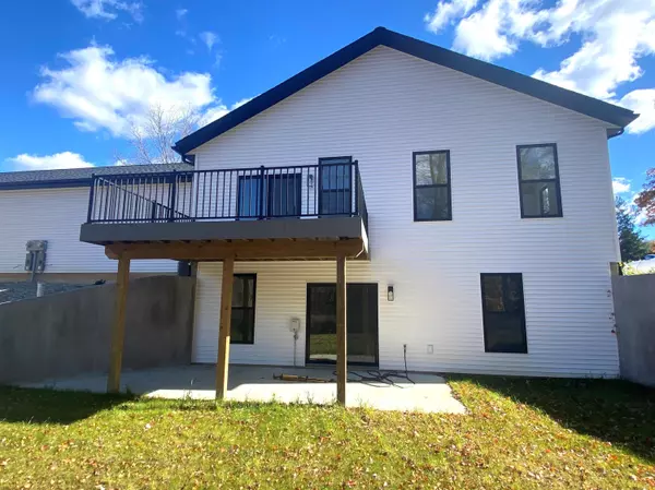 Delton, MI 49046,7480/7482 Head Road