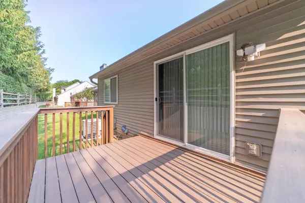 Brighton, MI 48116,392 Woodfield Square Lane