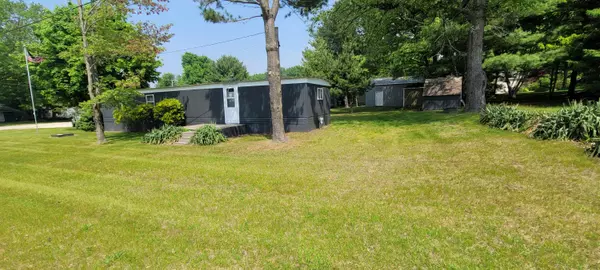 Mears, MI 49436,728 Crystal Lane