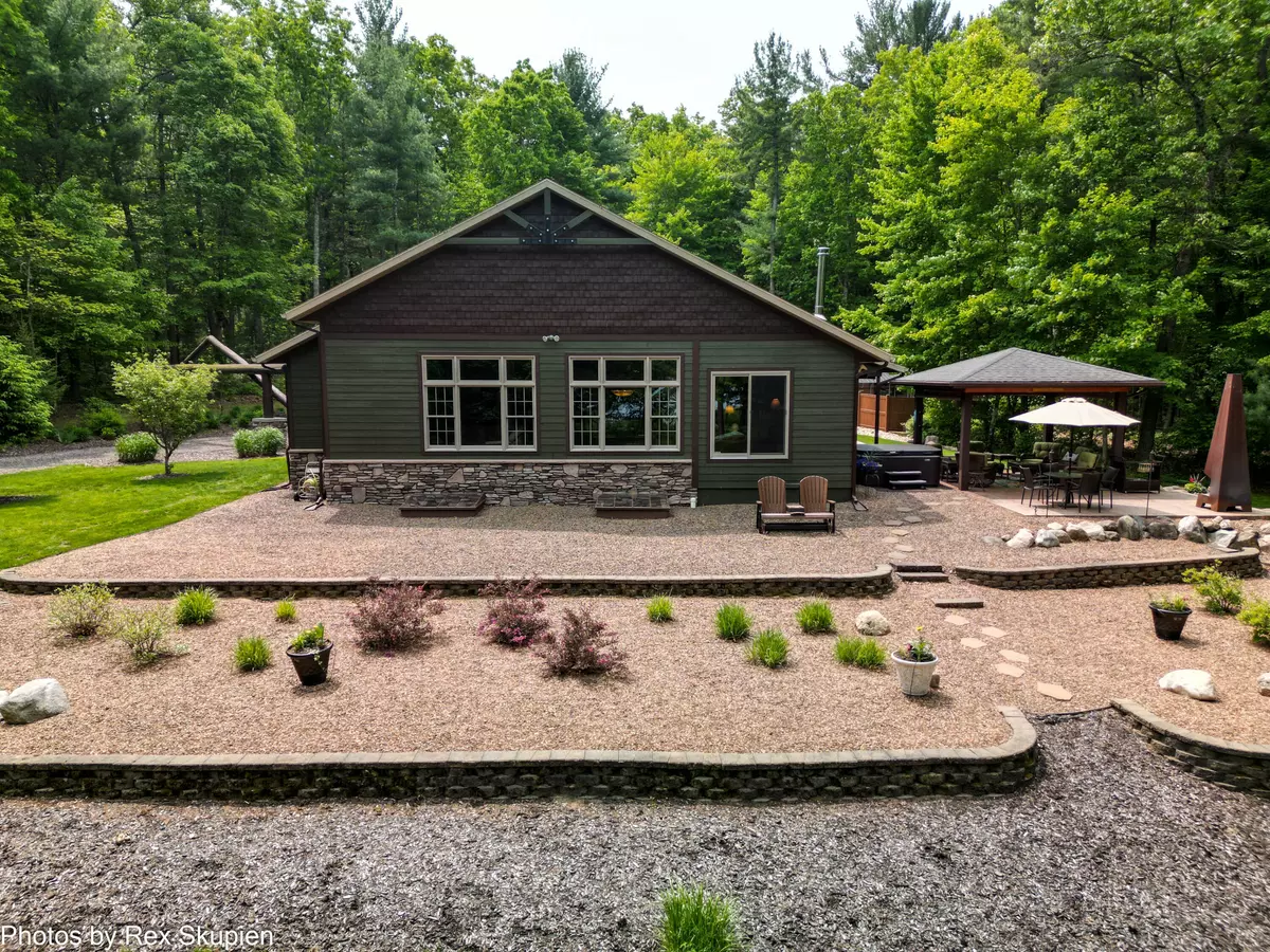 Twin Lake, MI 49457,6838 E Michillinda Road