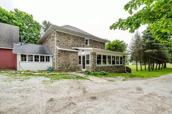 Buchanan, MI 49107,2311 E Glendora Road