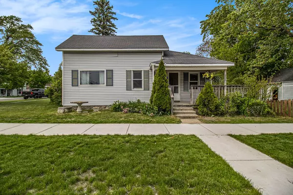 Hart, MI 49420,302 Wood Street