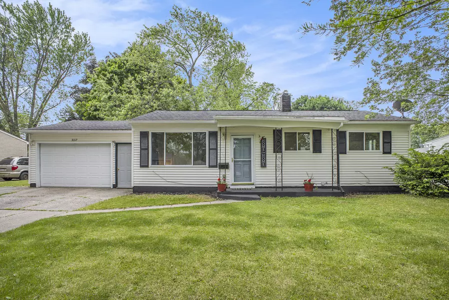 3317 Grantsburg Drive, Lansing, MI 48911