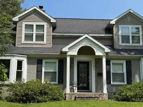 East Grand Rapids, MI 49506,1428 Woodlawn SE Avenue