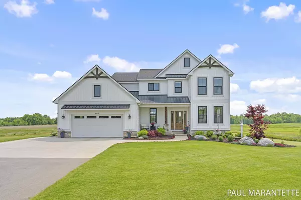 4626 Giles NE Avenue, Ada, MI 49301