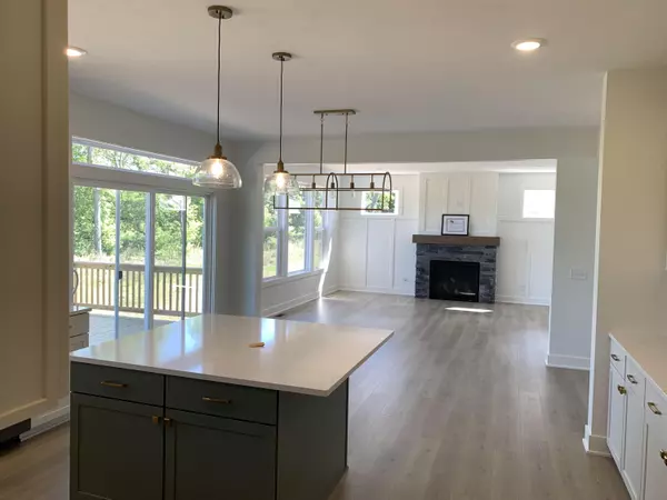 Rockford, MI 49341,7855 Woodhurst NE Drive